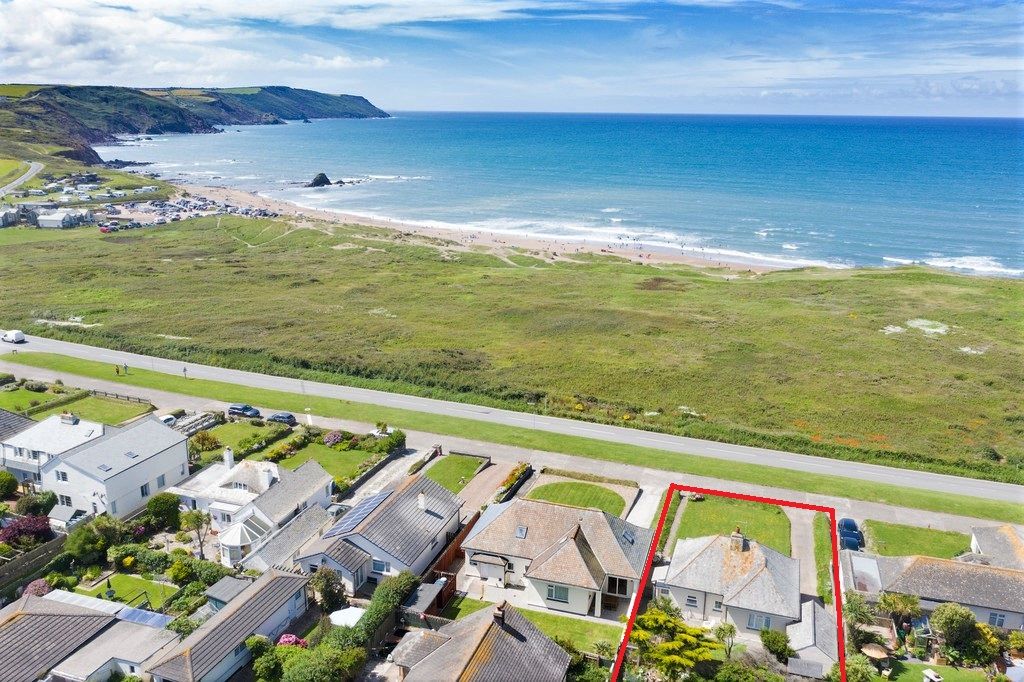 2 bed detached bungalow for sale in Marine Drive, Widemouth Bay, Bude