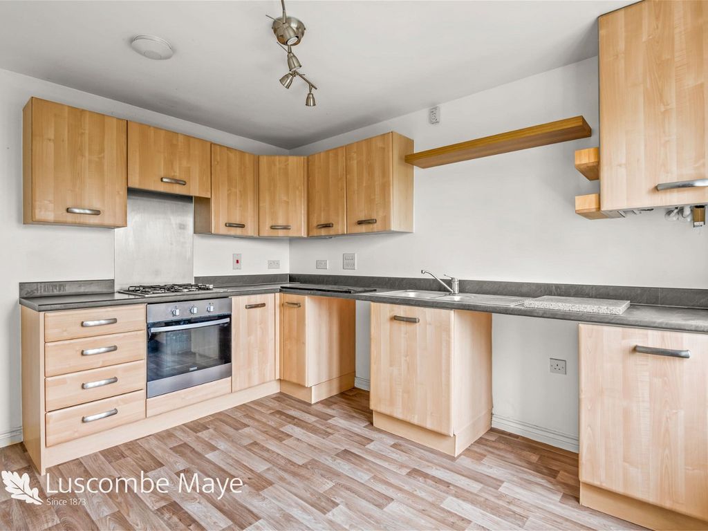 3 bed semidetached house for sale in Kitley Walk, Yealmpton, Plymouth