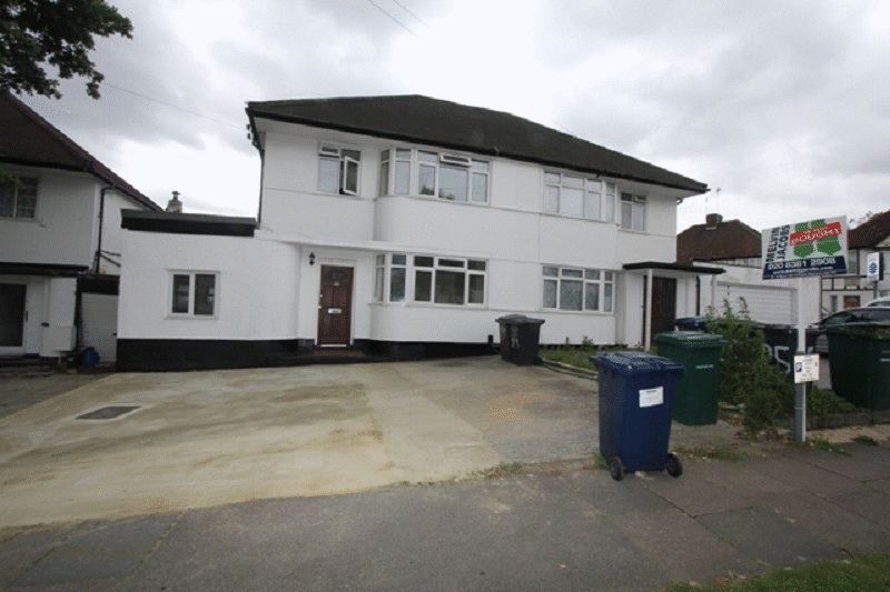 5 bed semidetached house for sale in Green Lane, Edgware HA8, £680,000