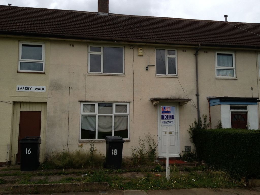 3 bed town house to rent in Barsby Walk, Beaumontleys, Leicester LE4