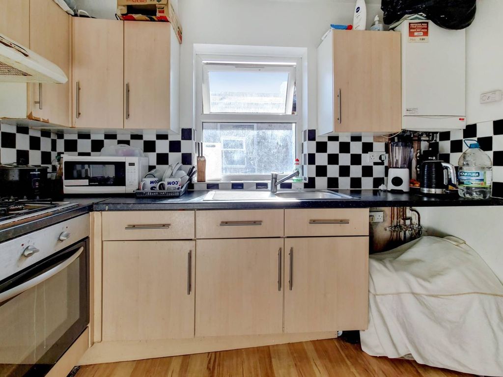 Whitehorse Road CR0, Croydon,