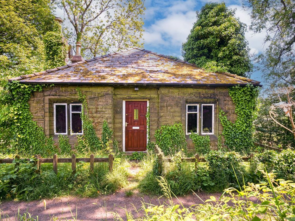 2 bed bungalow for sale in Tower Drive, Turton, Bolton BL7 Zoopla