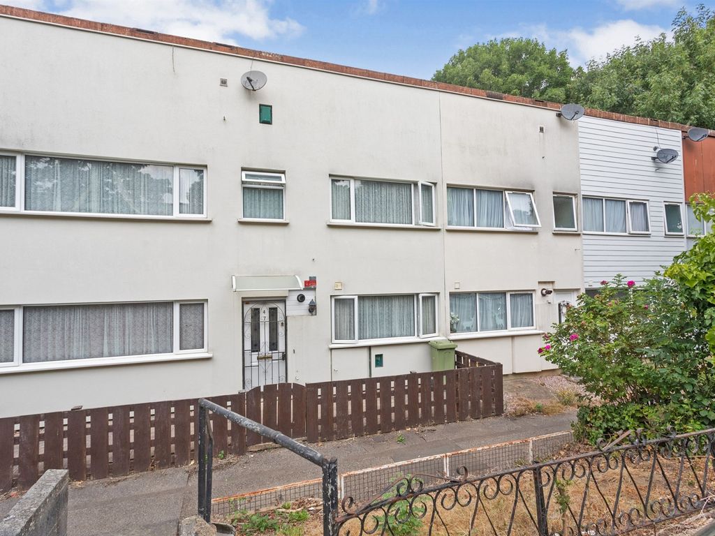 3 bed terraced house for sale in Colne, Tinkers Bridge, Milton Keynes MK6 Zoopla