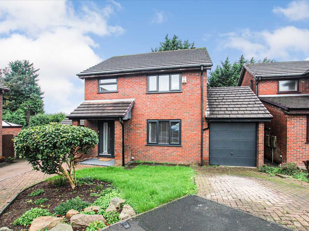 4 bed detached house for sale in Allesley Close, Westhoughton, Bolton
