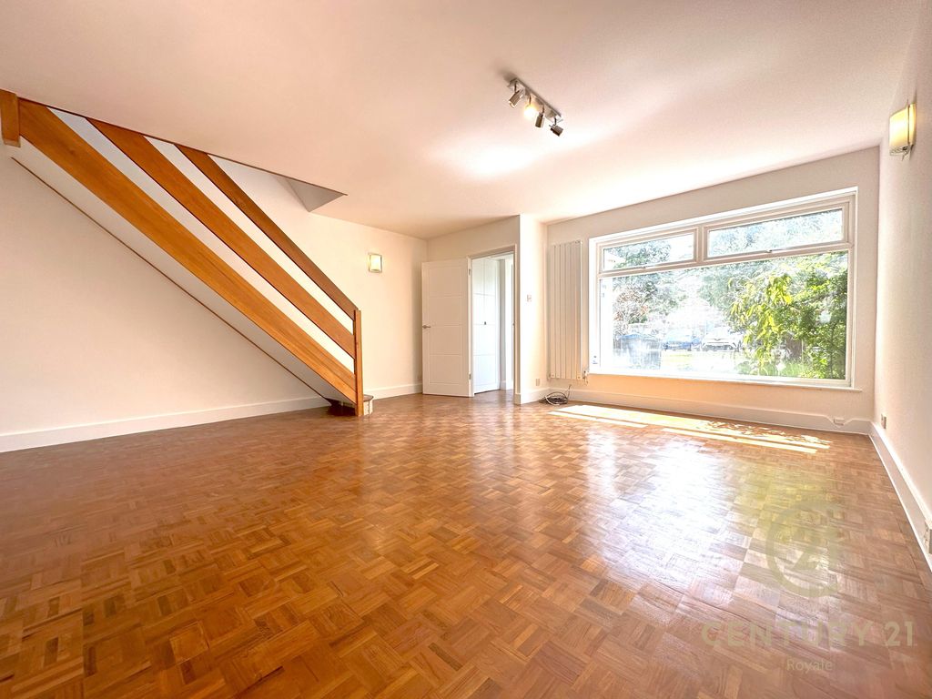 3 bed terraced house to rent in Newborough Green, New Malden KT3, £