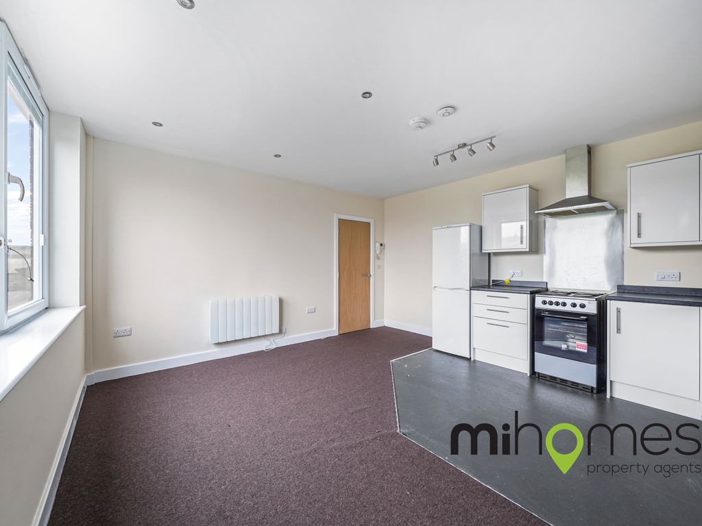 1 bed flat to rent in Staffa Road, London E10, £1,350 pcm Zoopla