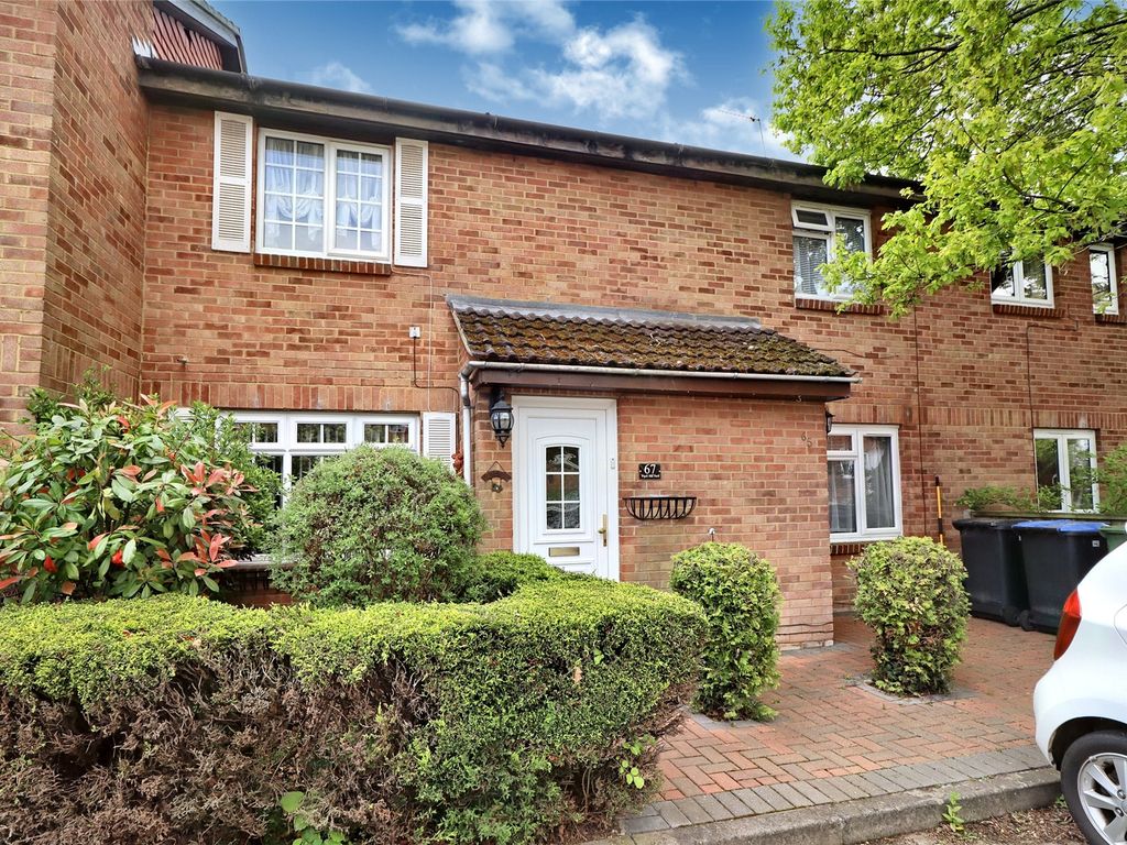 3 bed terraced house for sale in Wych Hill Park, Hook Heath, Woking