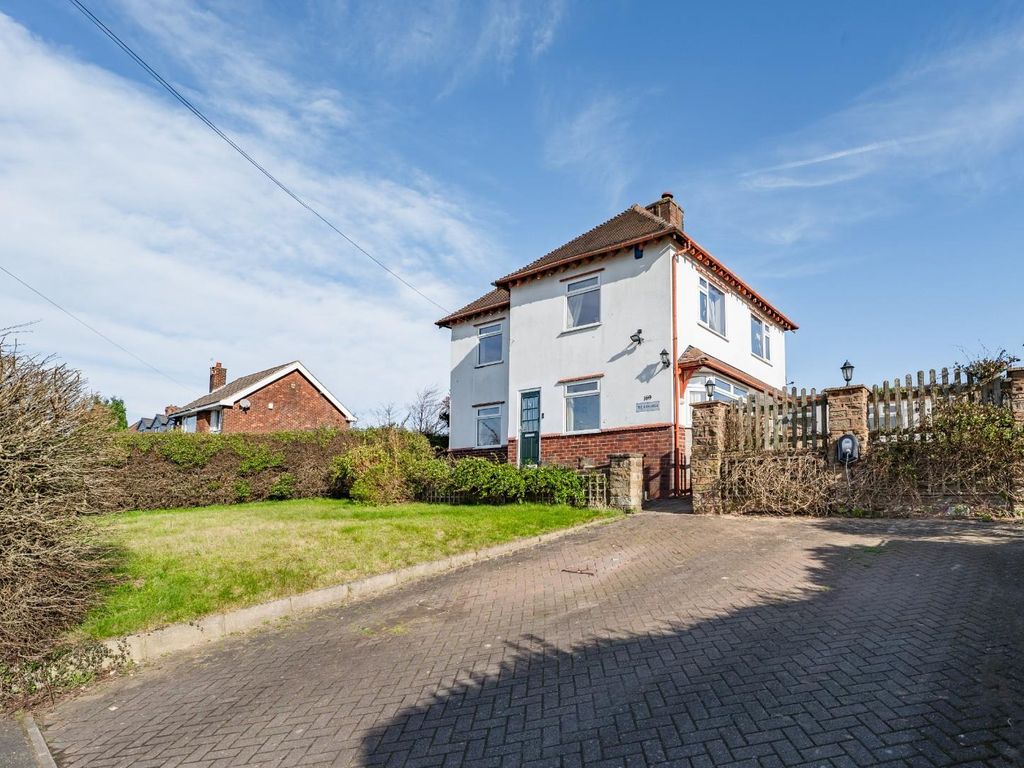 3 bed detached house for sale in Shuttlewood Road, Bolsover