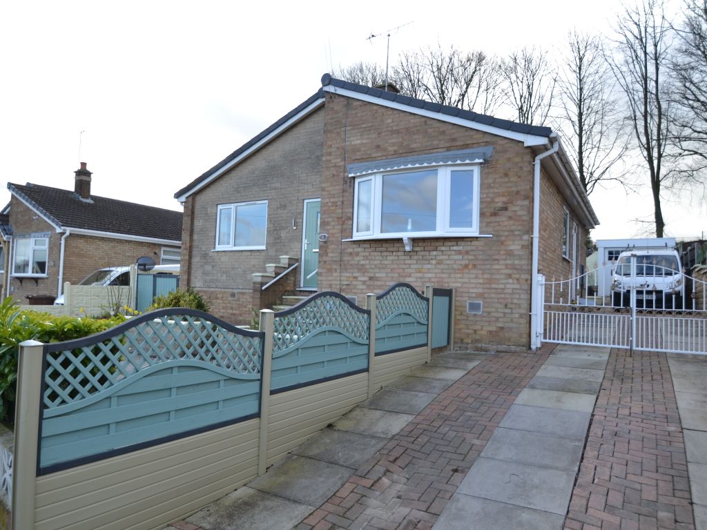 2 bed detached bungalow for sale in Springvale Rise, Hemsworth