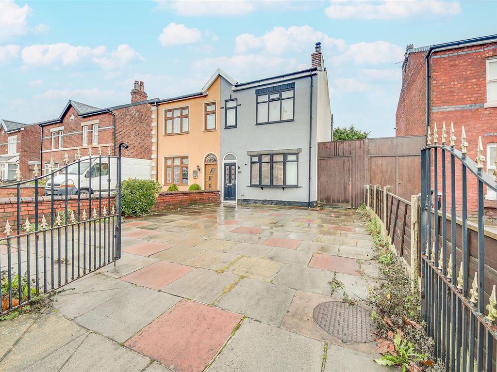 3 bed semidetached house for sale in Bispham Road, Southport PR9, £