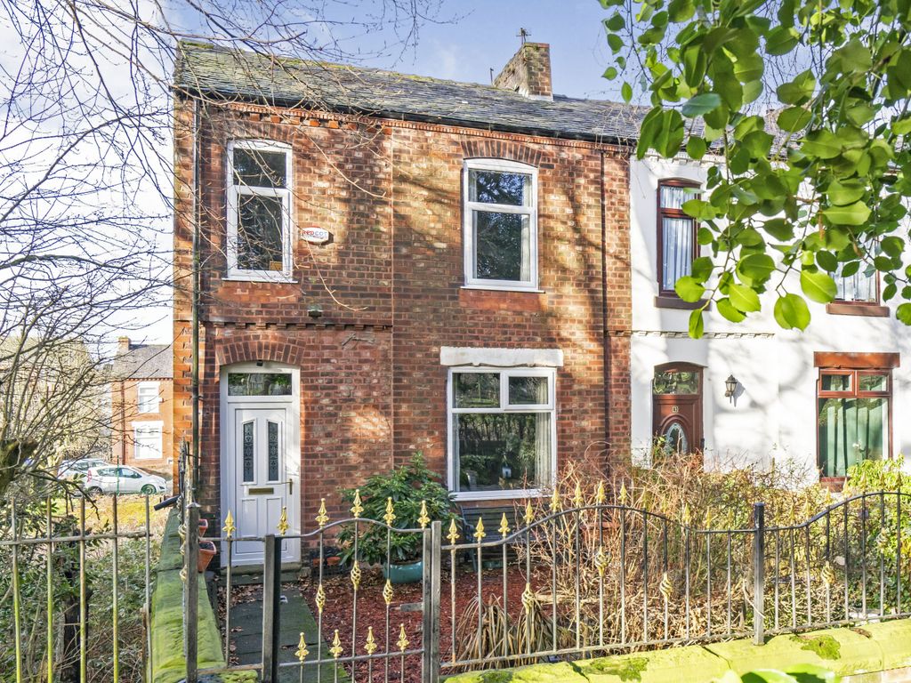 3 bed end terrace house for sale in Park Avenue, Swinton, Manchester