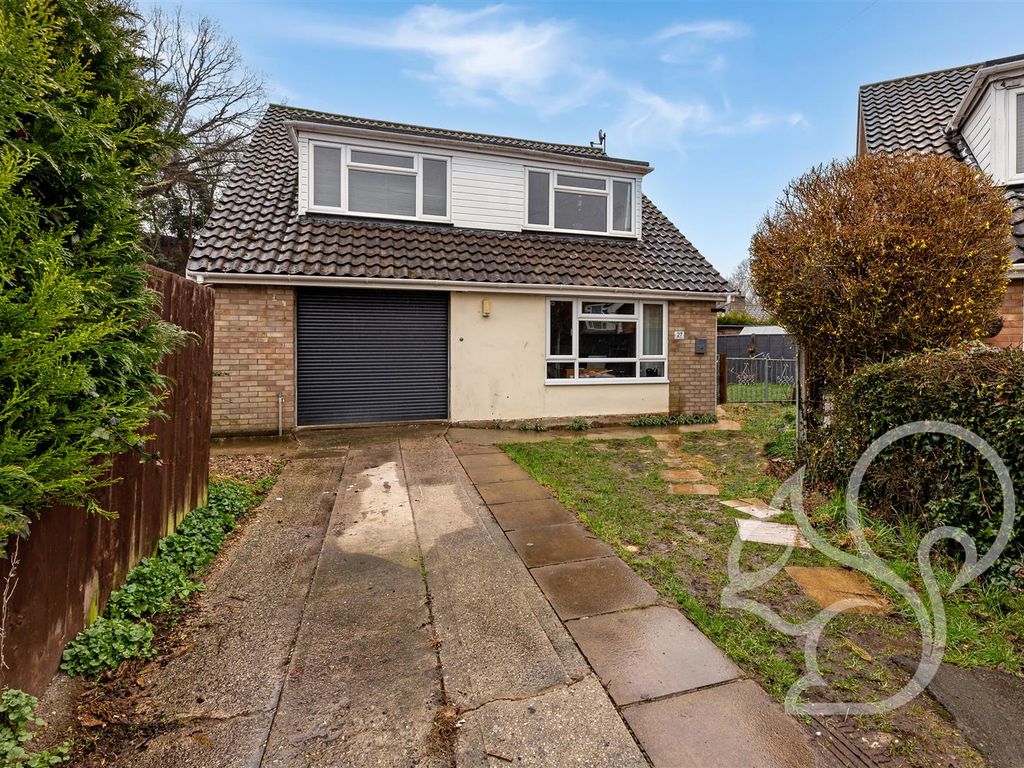 3 bed detached house for sale in Bush Grove, Sudbury CO10 Zoopla