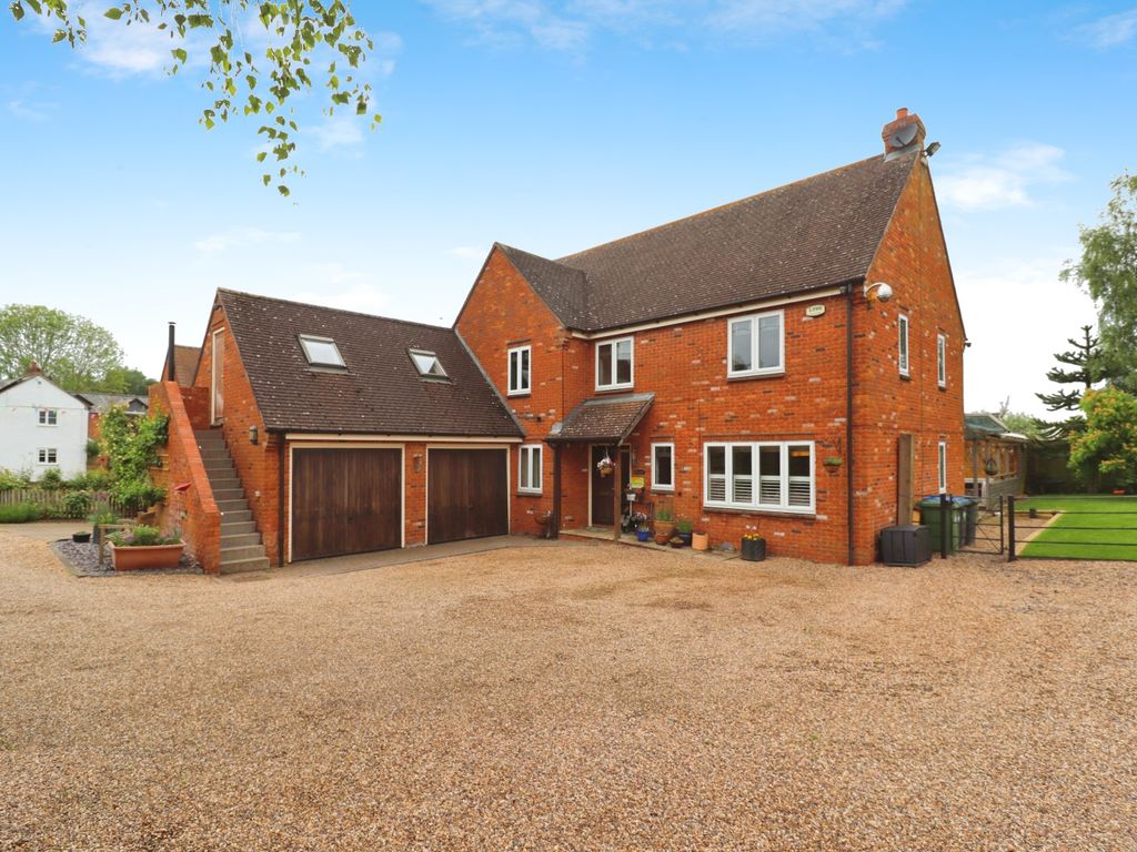 5 bed detached house for sale in Main Street, Willey, Rugby CV23, £