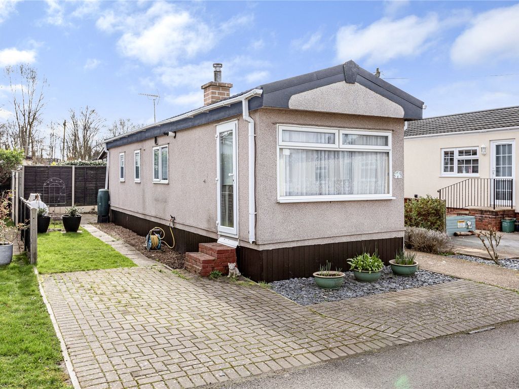 1 bed mobile/park home for sale in Avenue Three, Meadowlands