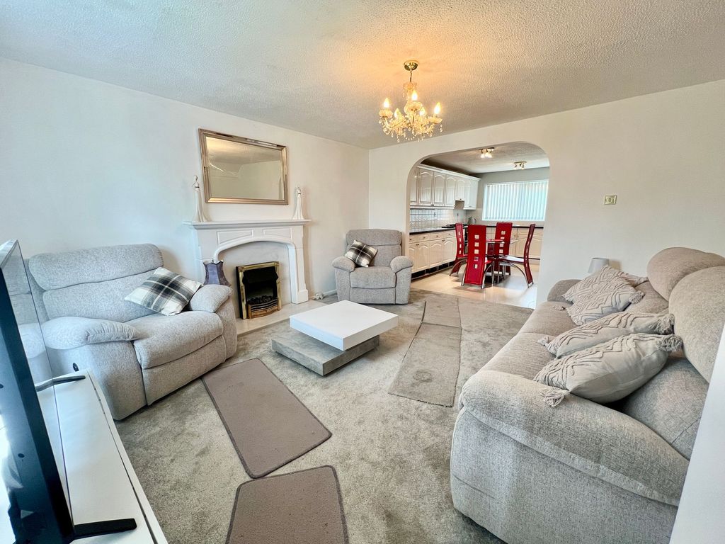 3 bed terraced house for sale in Rosehill Road, Swinton M27, £175,000