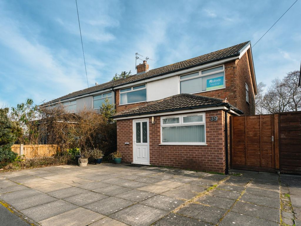 4 bed semidetached house for sale in Hawksworth Drive, Formby