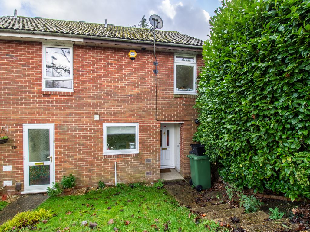 Room to rent in May Tree Close, Badger Farm, Winchester, Hampshire SO22