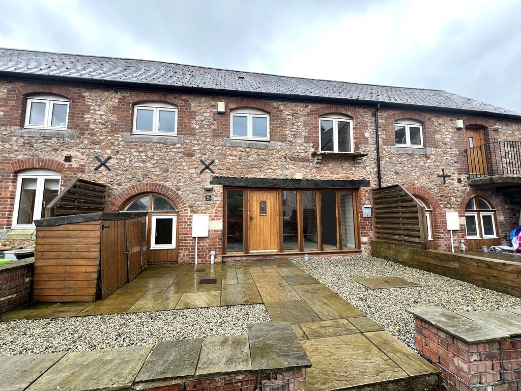 2 bed barn conversion to rent in Home Farm Barns, Mamhead, Exeter