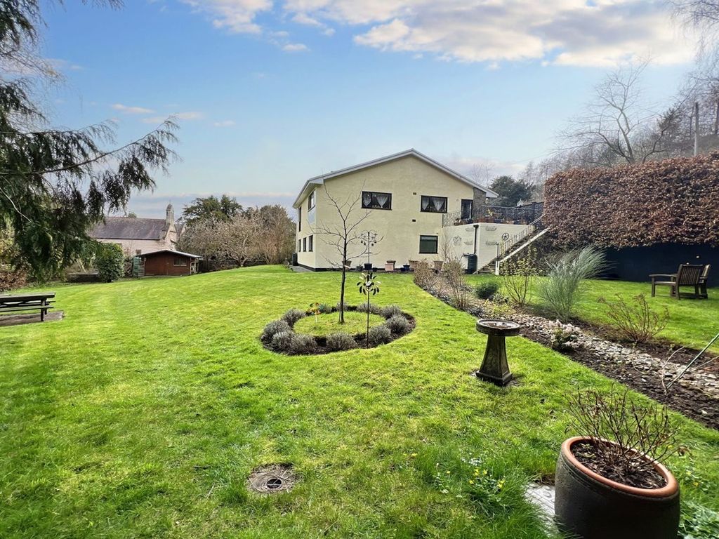 4 bed detached house for sale in Llangenny, Crickhowell NP8 Zoopla