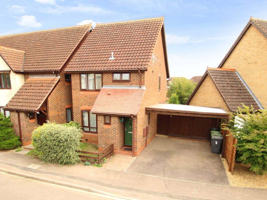 3 bed detached house for sale in Robin Close, Sandy SG19, £350,000 Zoopla