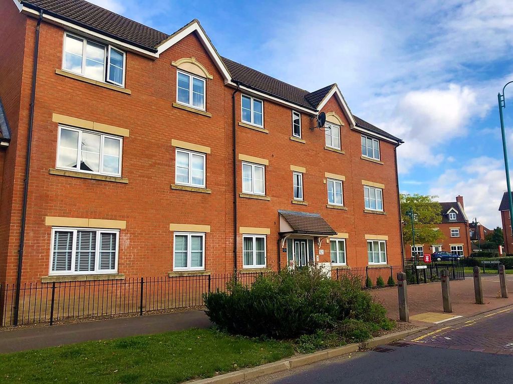 2 bed flat to rent in Vale Drive, Hampton Vale, Peterborough PE7, £850