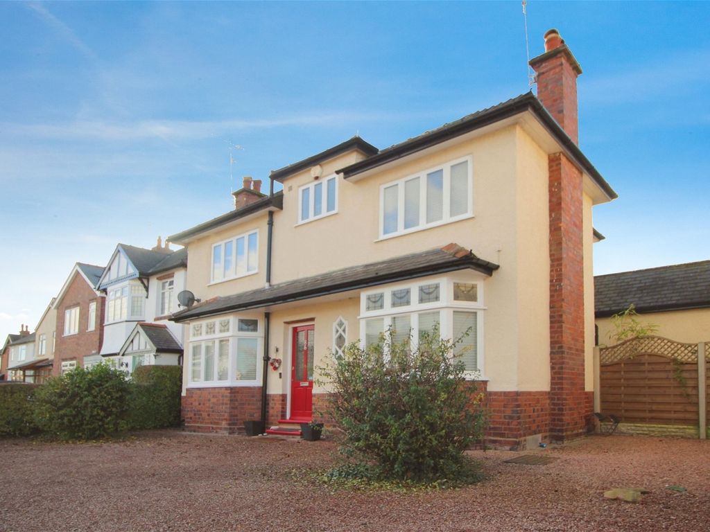 3 bed detached house for sale in Marlpool Lane, Kidderminster DY11, £425,000 Zoopla
