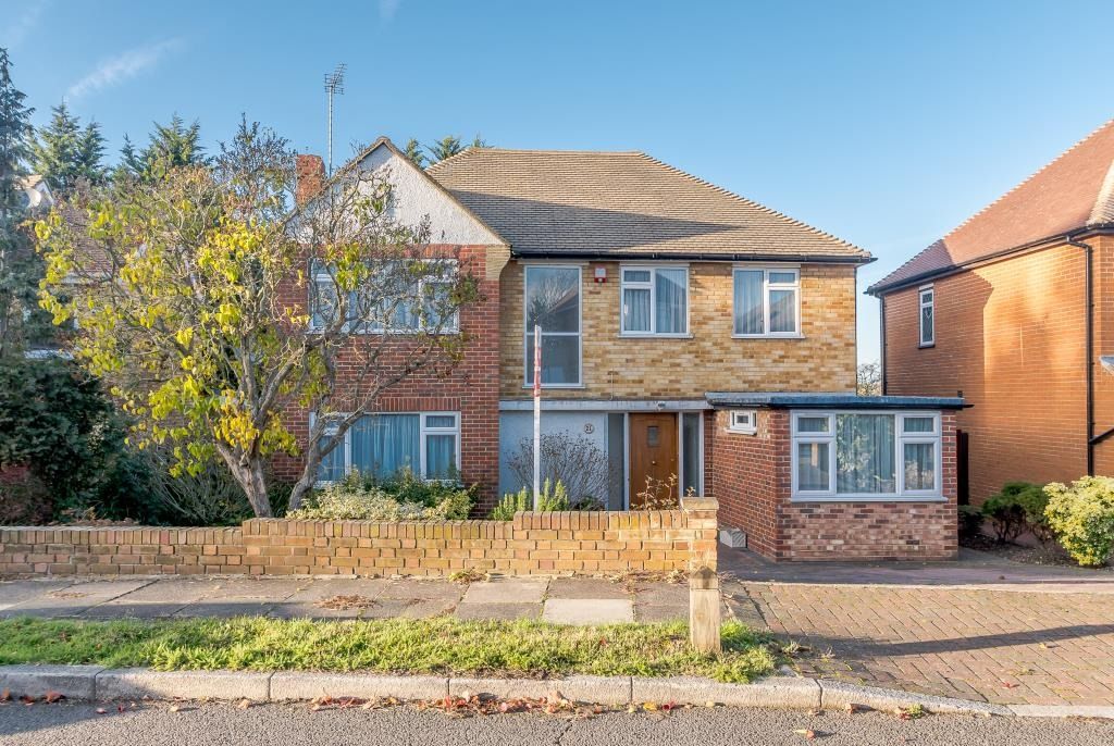 Kenelm Close, Harrow, Middlesex HA1  