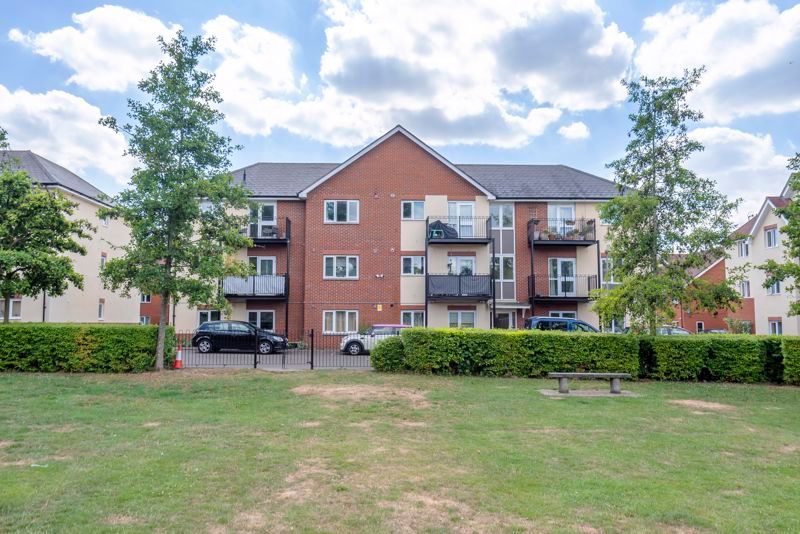 2 bed flat for sale in Owens Way, Cowley, Oxford OX4 Zoopla