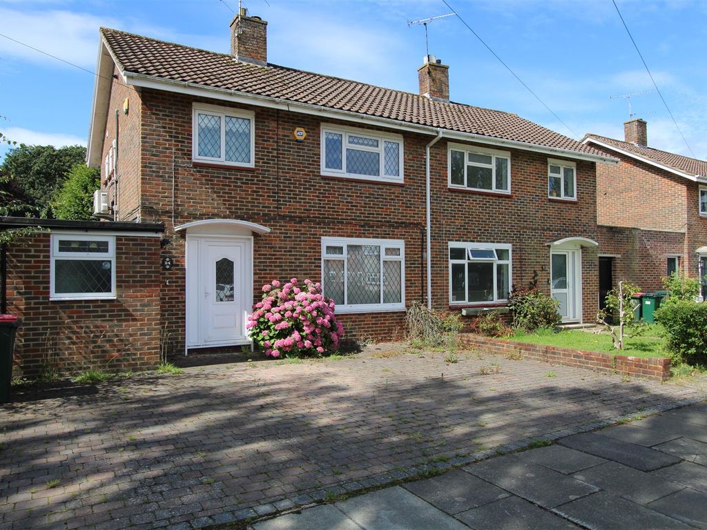 3 bed property for sale in York Road, Crawley RH10, £380,000 Zoopla