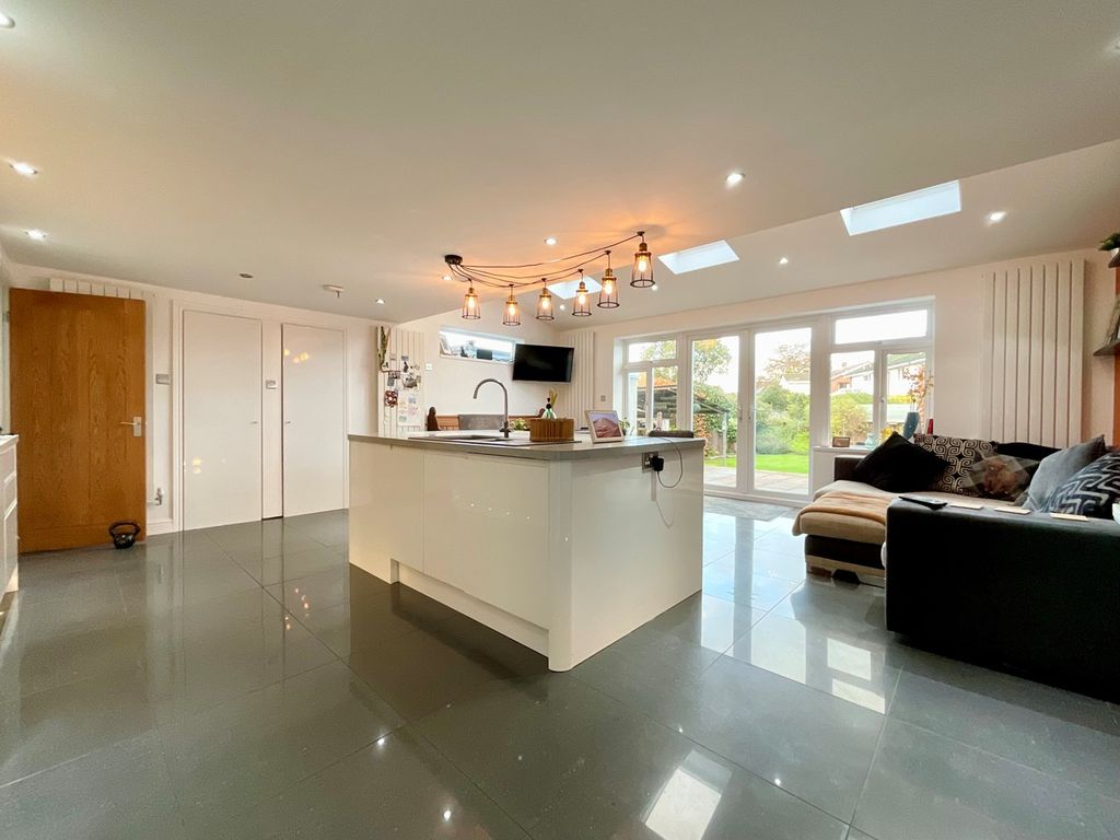 3 bed semidetached house for sale in Hafod Road, Ponthir, Newport NP18