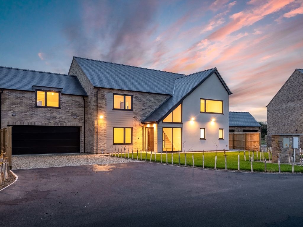 New home, 4 bed detached house for sale in Ewerby Road, KirkbyLa