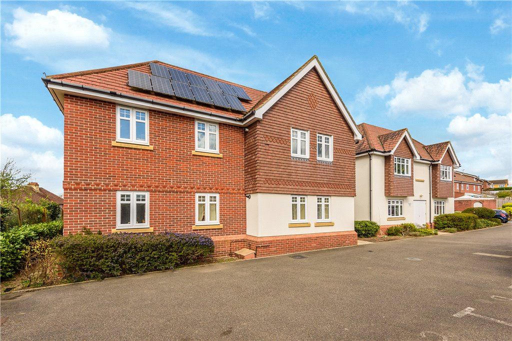 2 bed flat for sale in Keens Lane, Guildford, Surrey GU3 Zoopla