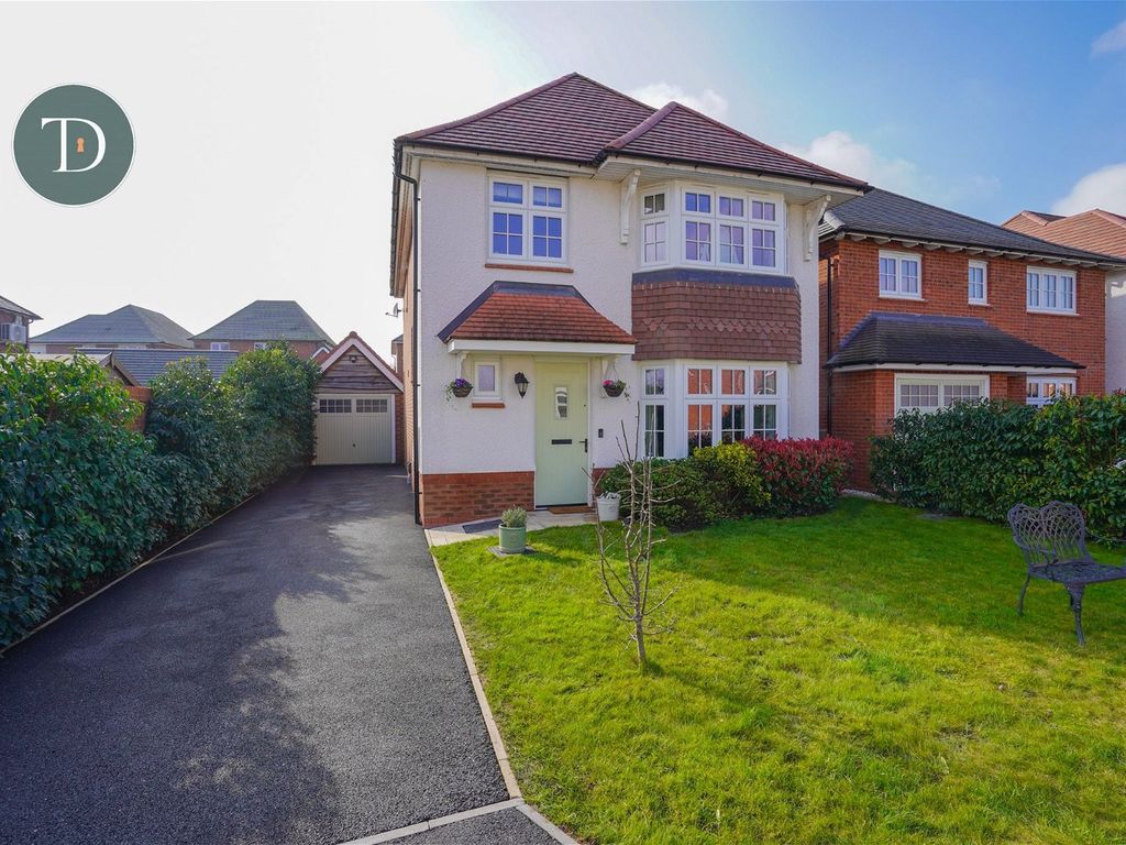 4 bed detached house for sale in Collingswood Close, Little Sutton
