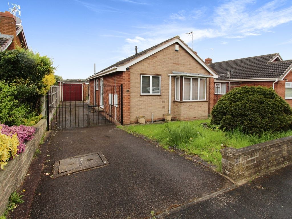 2 bed bungalow for sale in Benington Drive, Wollaton, Nottingham NG8