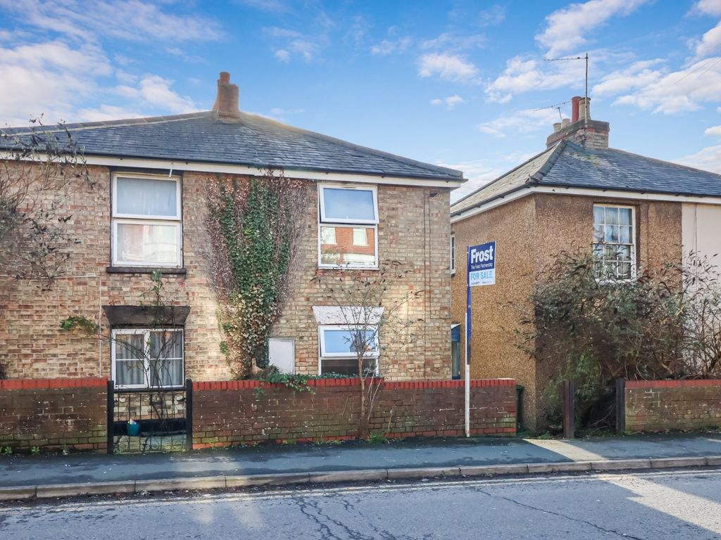 2 bed detached house for sale in Totteridge Road, High HP13