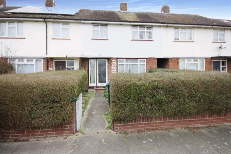 3 bed terraced house for sale in Rushdene Close, Northolt UB5 Zoopla