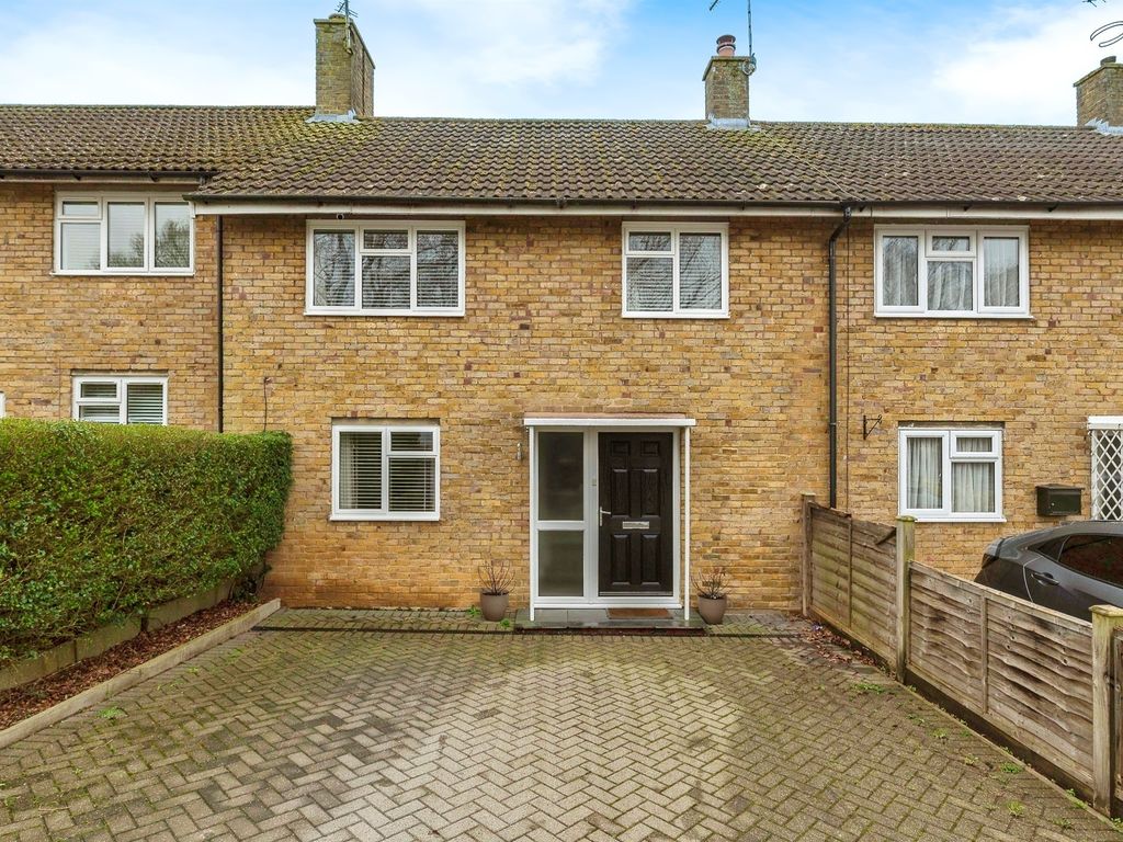 3 bed terraced house for sale in Thistle Grove, Welwyn Garden City AL7