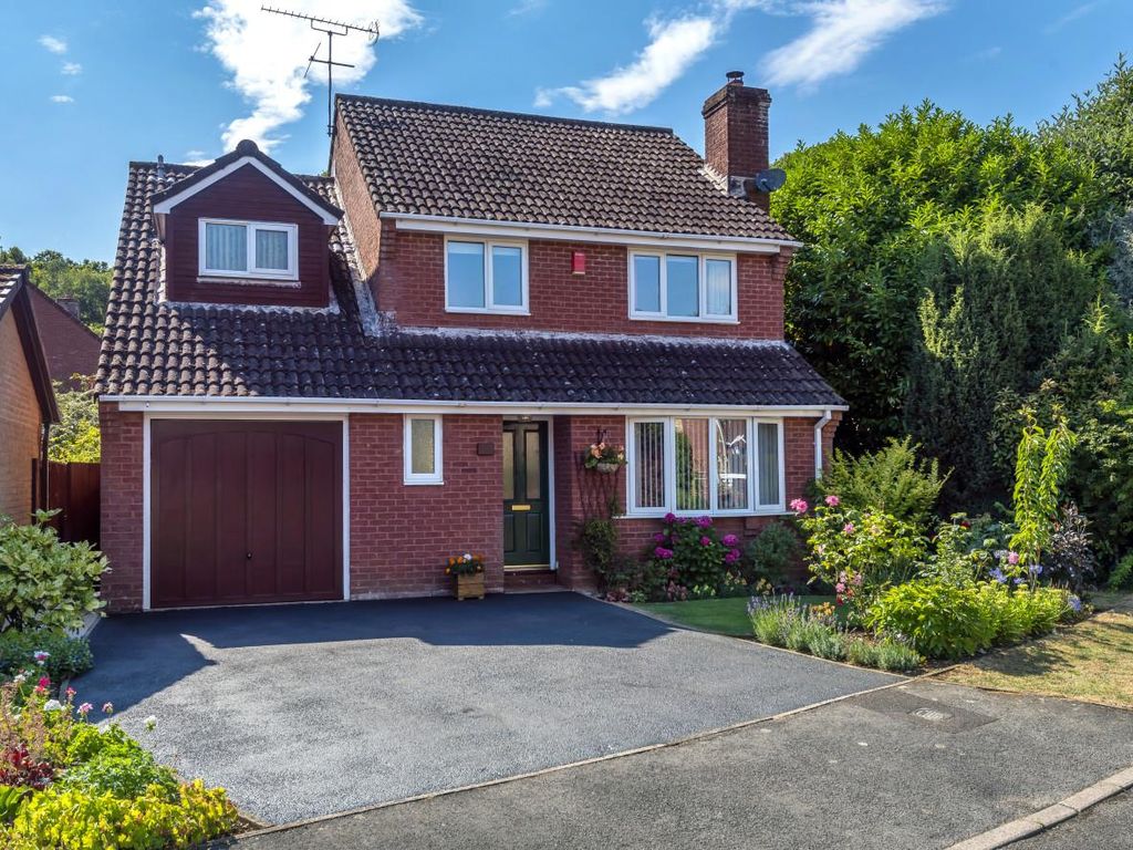 4 bed detached house for sale in Taw Drive, Valley Park, Chandlers Ford