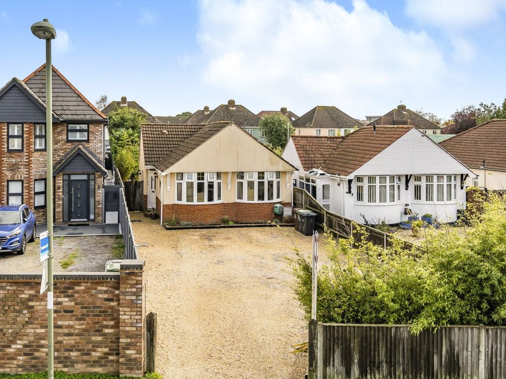 4 bed detached bungalow for sale in Wych Lane, Gosport PO13, £375,000