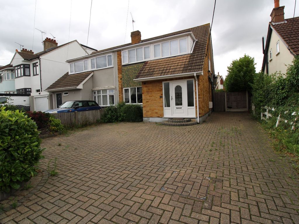 3 bed semidetached house for sale in Kents Hill Road, Benfleet SS7, £