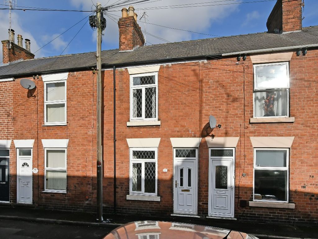 2 bed terraced house for sale in Handby Street, Hasland, Chesterfield