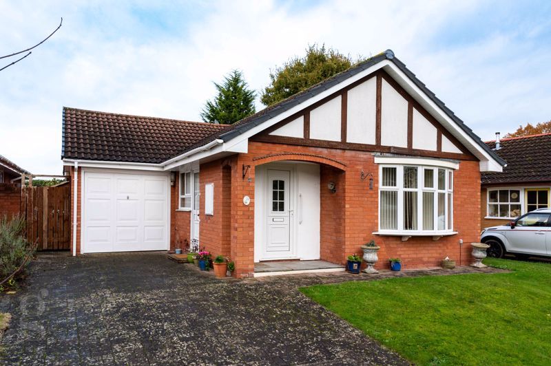 2 bed bungalow to rent in Copsewood Drive, Hampton Dene, Hereford HR1