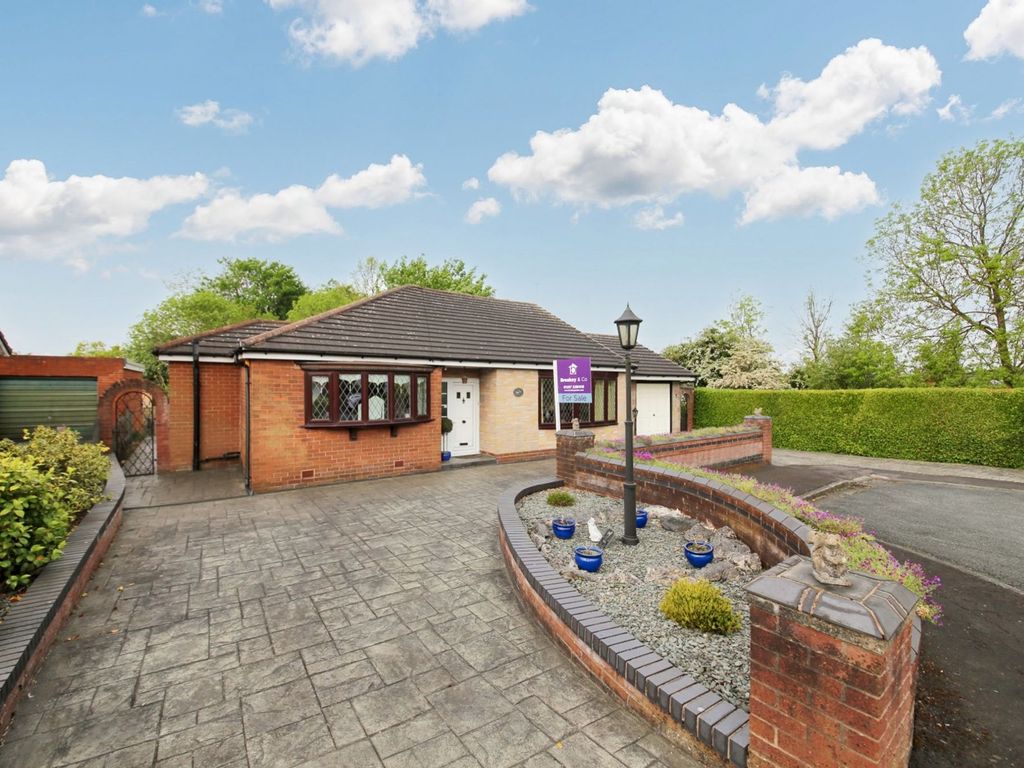 2 bed detached bungalow for sale in Wilton Road, Shevington WN6, £