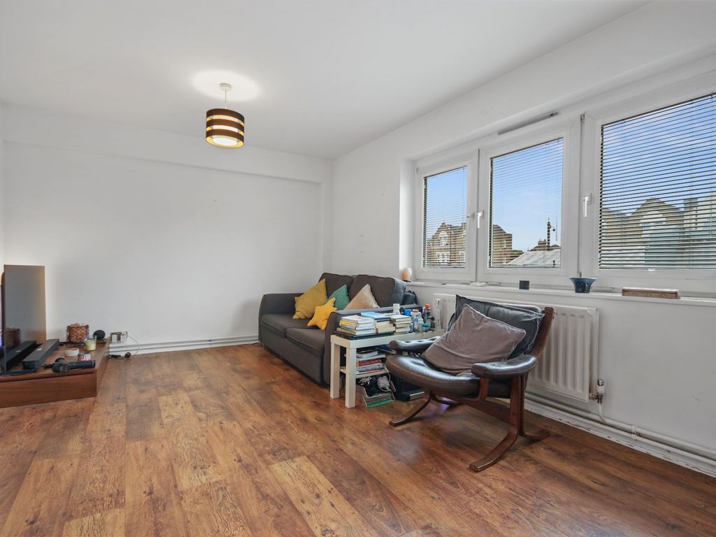 2 bed flat for sale in Studley Road, London E7 Zoopla