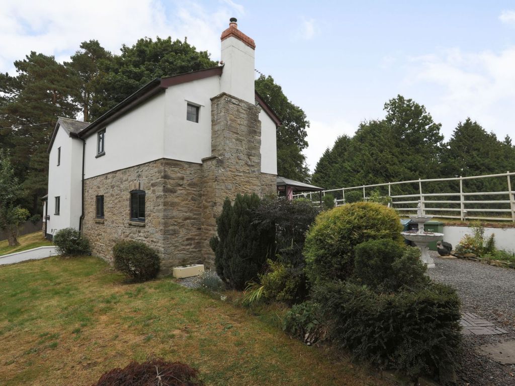 3 bed detached house for sale in Lyonshall, Kington HR5 Zoopla