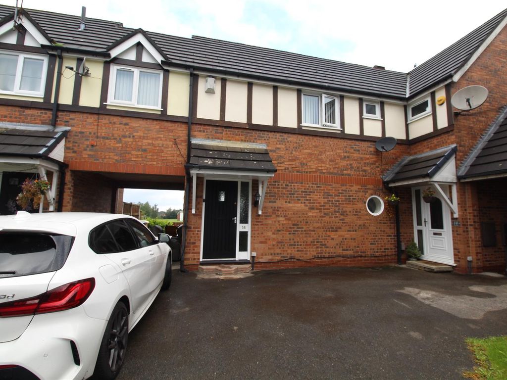 3 bed mews house to rent in The Pewfist Spinney, Westhoughton, Bolton