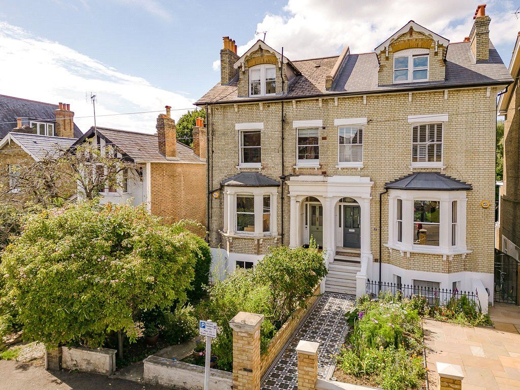 3 bed flat for sale in Crescent Road, Kingston Upon Thames KT2 Zoopla