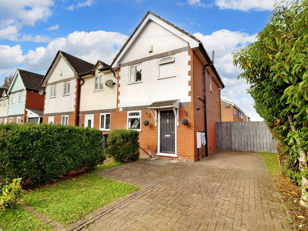 2 bed terraced house for sale in Victoria Road, Platt Bridge, Wigan WN2