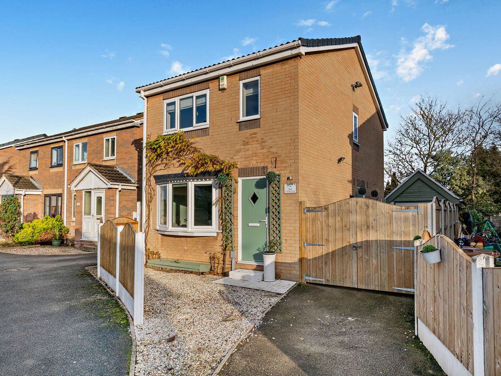 3 bed detached house for sale in Clayton Place, Altofts, West Yorkshire