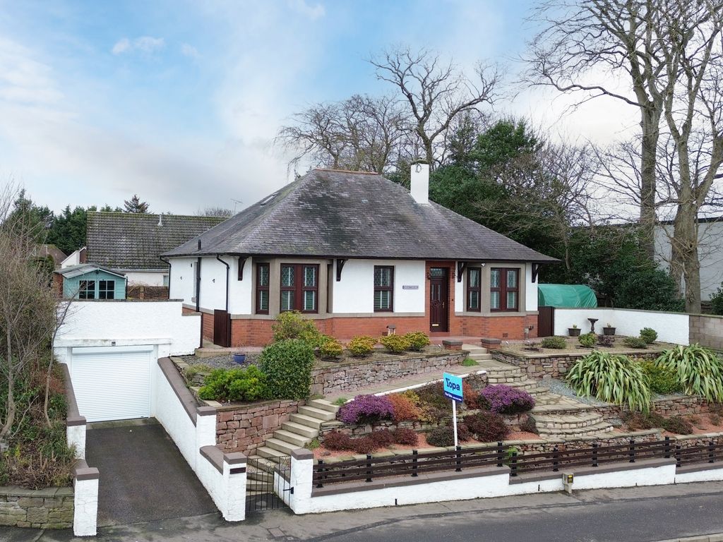 5 bed detached house for sale in Cairnie Road, Arbroath DD11, £300,000 Zoopla